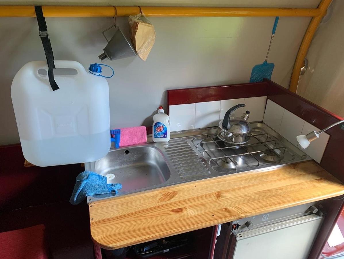 Huifkar In Landelijke Omgeving De Mersken 9 Ureterp Bagian luar foto